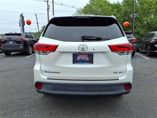used 2018 Toyota Highlander car, priced at $23,042