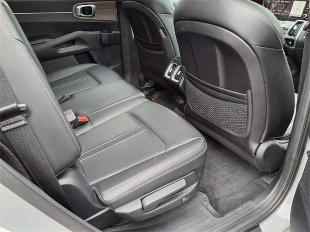 used 2022 Kia Sorento car, priced at $26,935