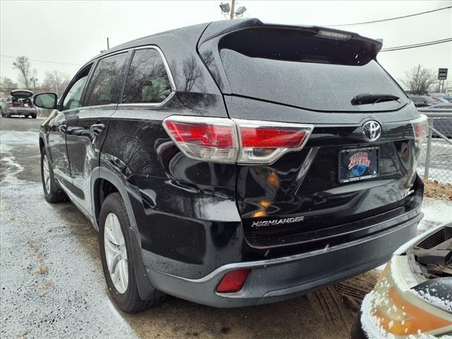 used 2015 Toyota Highlander car, priced at $29,995