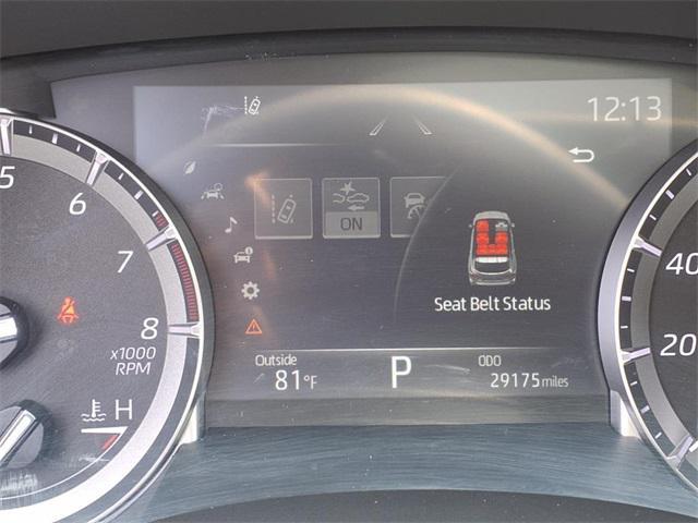 used 2022 Toyota Highlander car, priced at $35,732