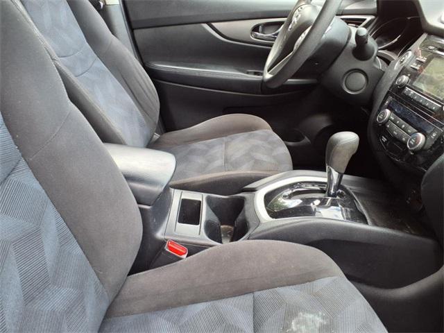 used 2015 Nissan Rogue car, priced at $5,484