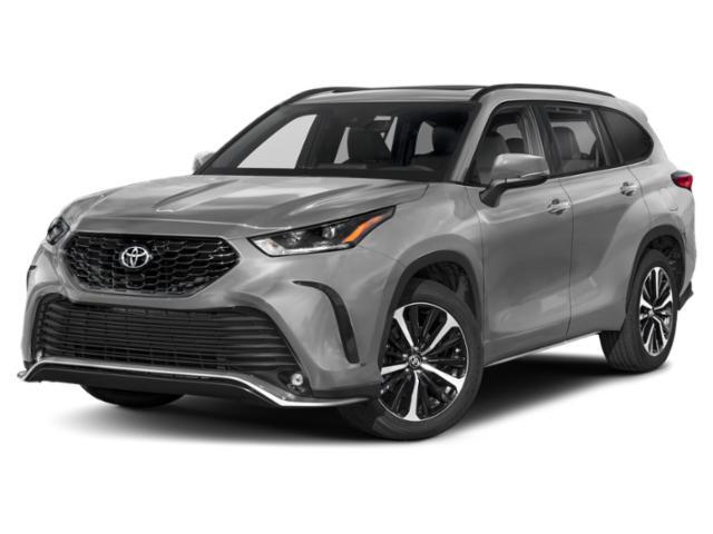 used 2022 Toyota Highlander car, priced at $39,092