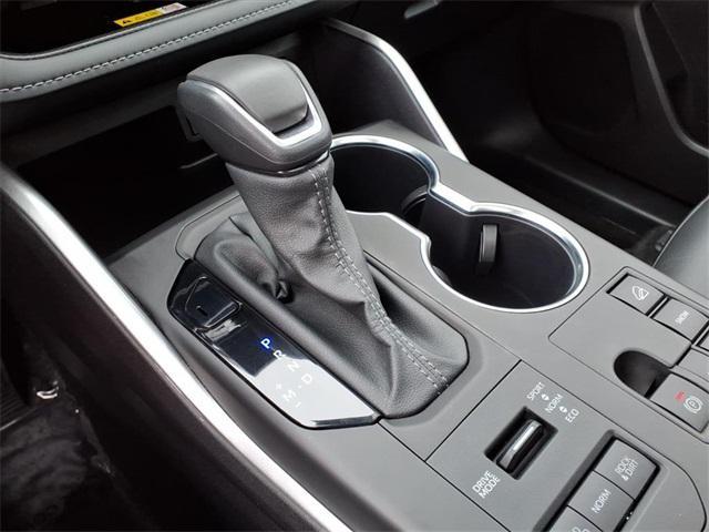 used 2024 Toyota Highlander car, priced at $45,185