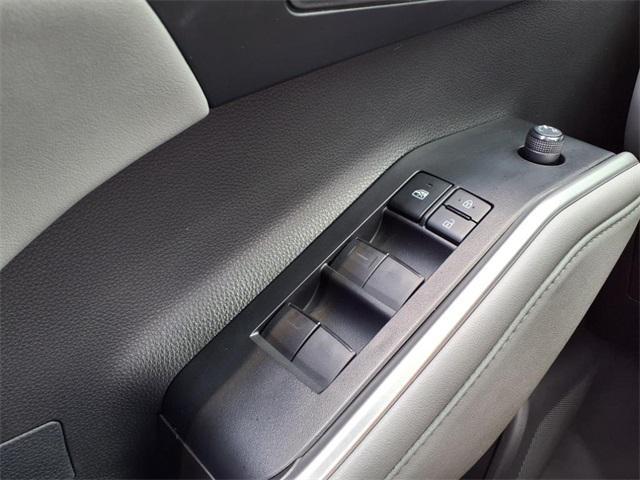 used 2022 Toyota Highlander Hybrid car, priced at $38,440