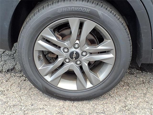 used 2022 Kia Seltos car, priced at $19,184