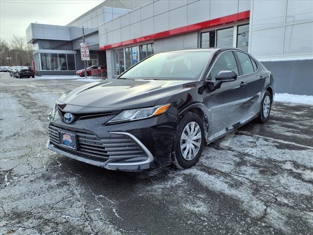 used 2022 Toyota Camry Hybrid car, priced at $29,075