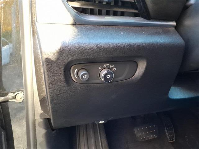 used 2019 Chevrolet Traverse car, priced at $17,630