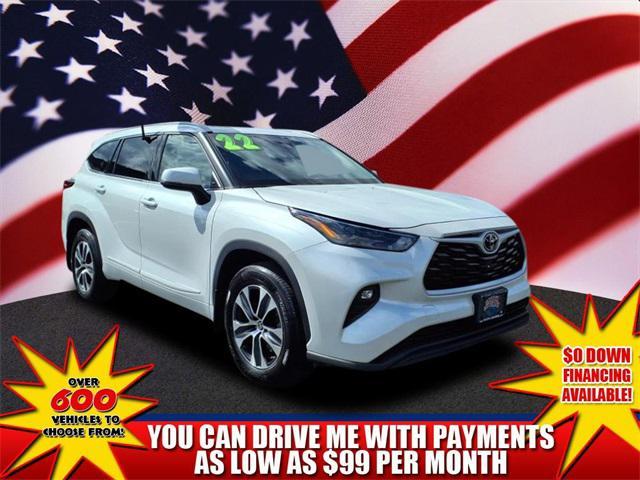 used 2022 Toyota Highlander car, priced at $35,725