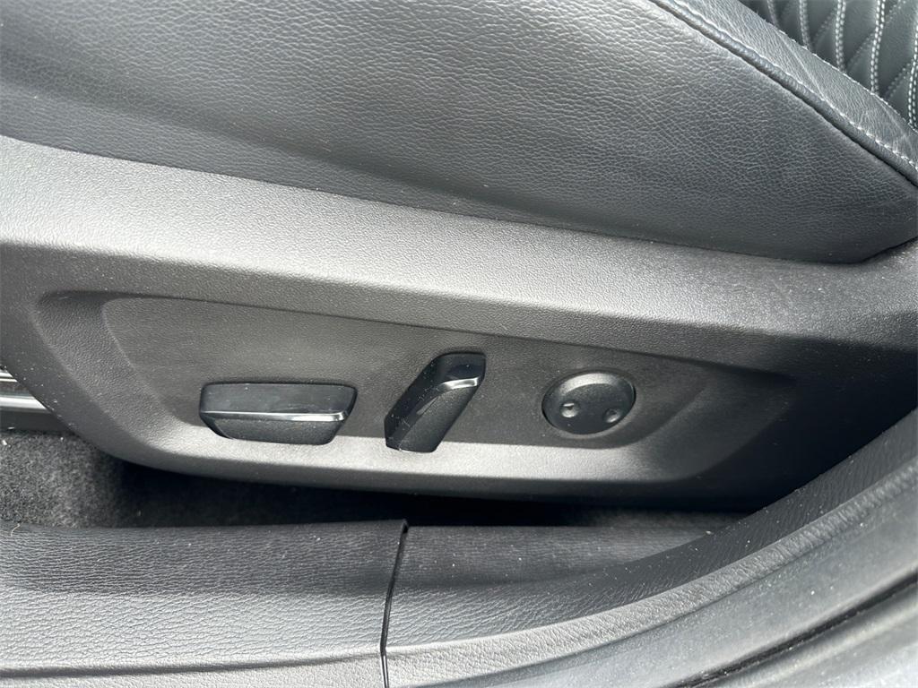 used 2022 Mitsubishi Outlander car, priced at $24,974
