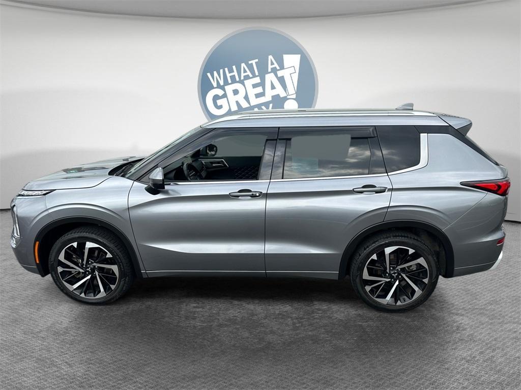 used 2022 Mitsubishi Outlander car, priced at $24,974