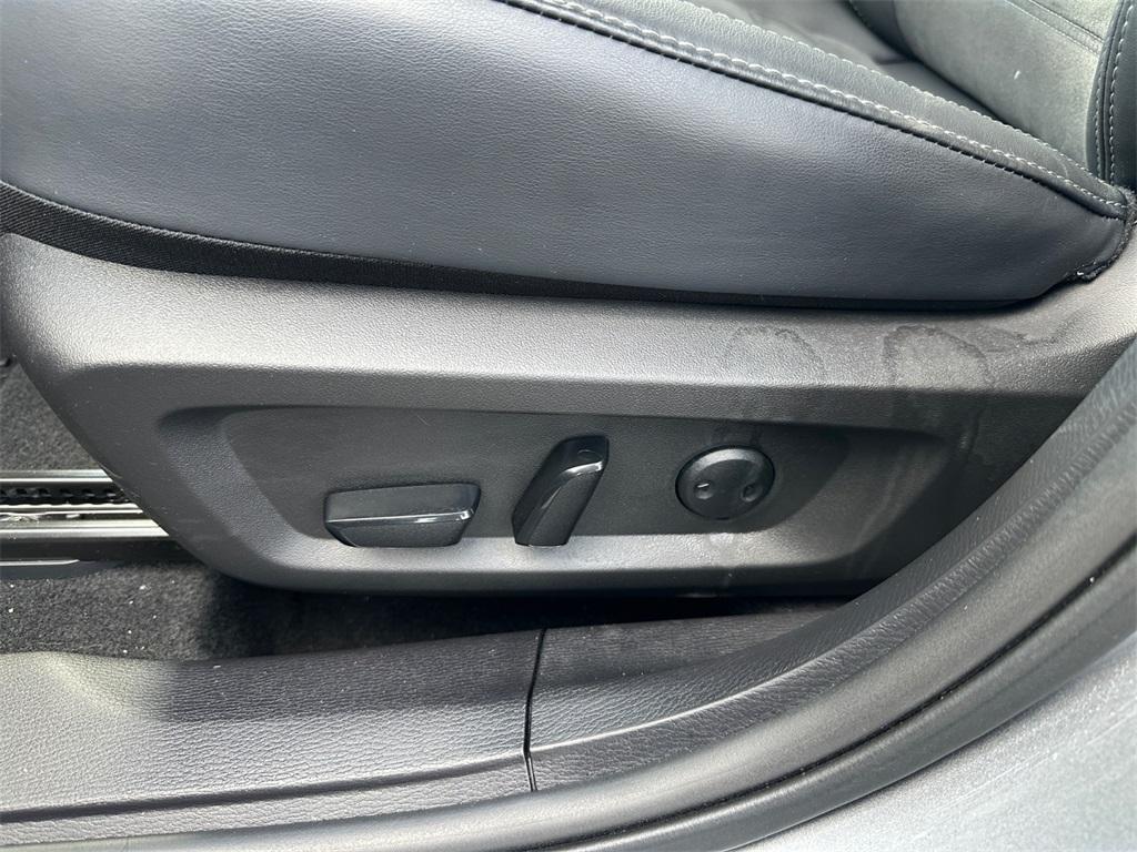 used 2024 Mitsubishi Outlander car, priced at $27,494