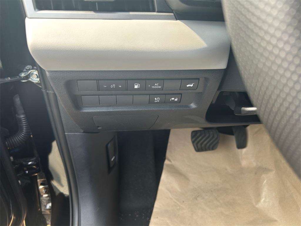 new 2025 Mitsubishi Outlander PHEV car, priced at $48,068