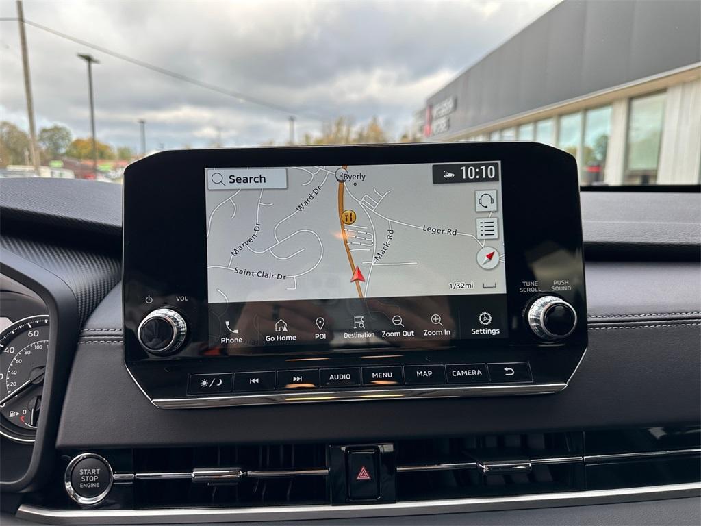 used 2023 Mitsubishi Outlander car, priced at $24,994