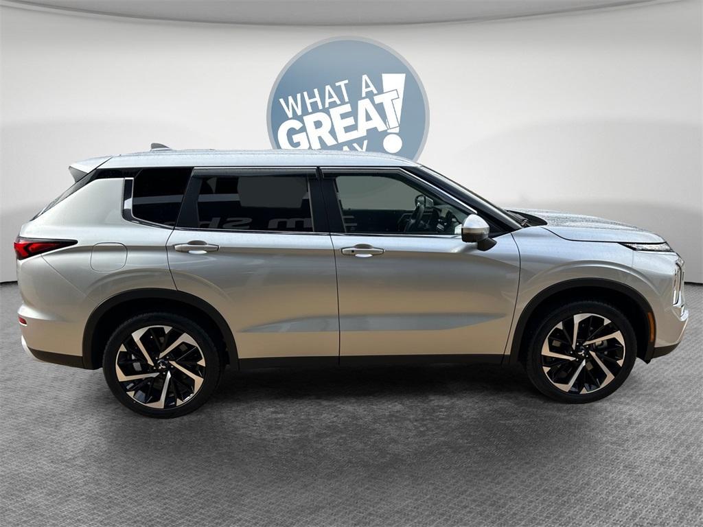 used 2023 Mitsubishi Outlander car, priced at $24,994