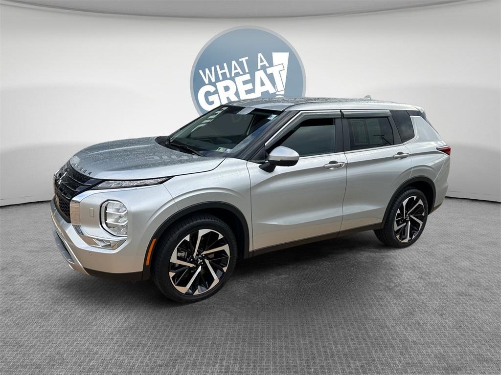 used 2023 Mitsubishi Outlander car, priced at $24,994