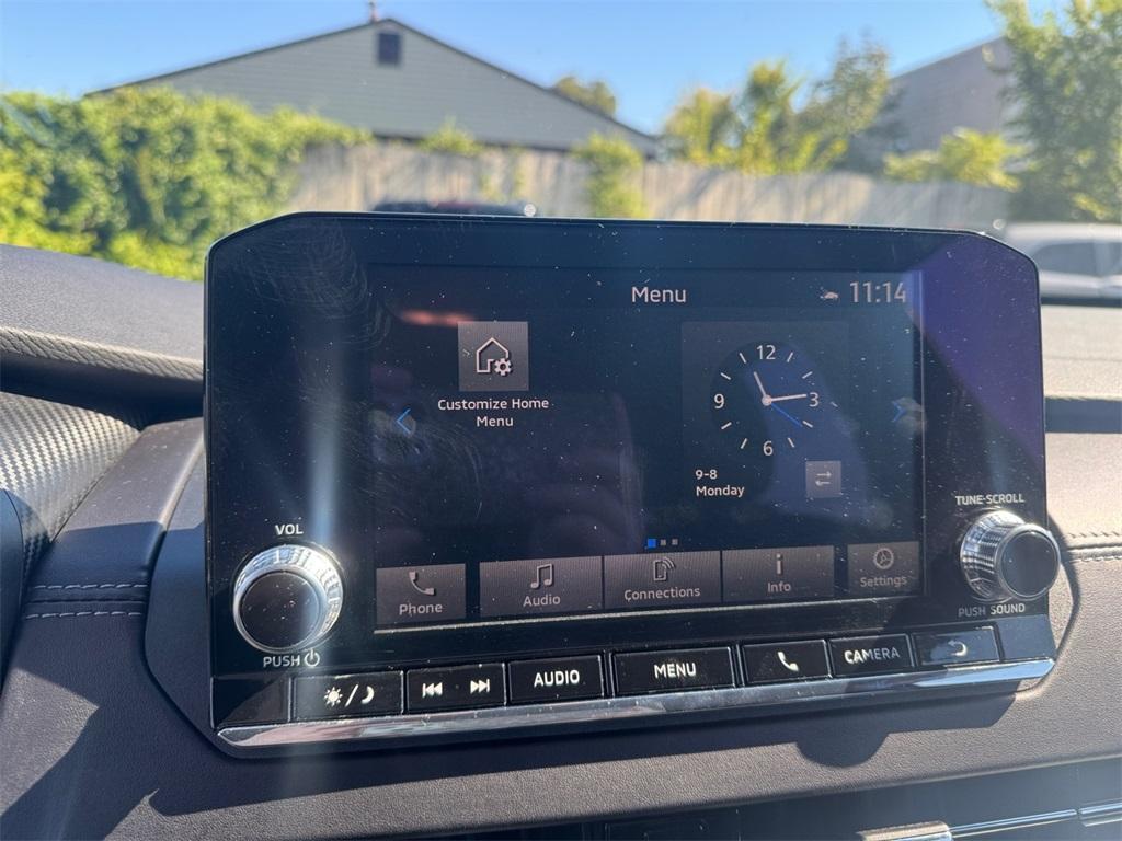 used 2024 Mitsubishi Outlander car, priced at $21,998