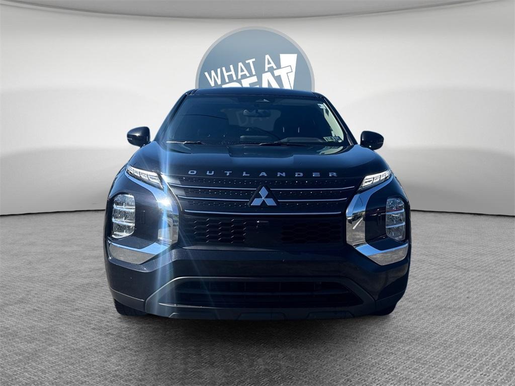 used 2024 Mitsubishi Outlander car, priced at $21,998