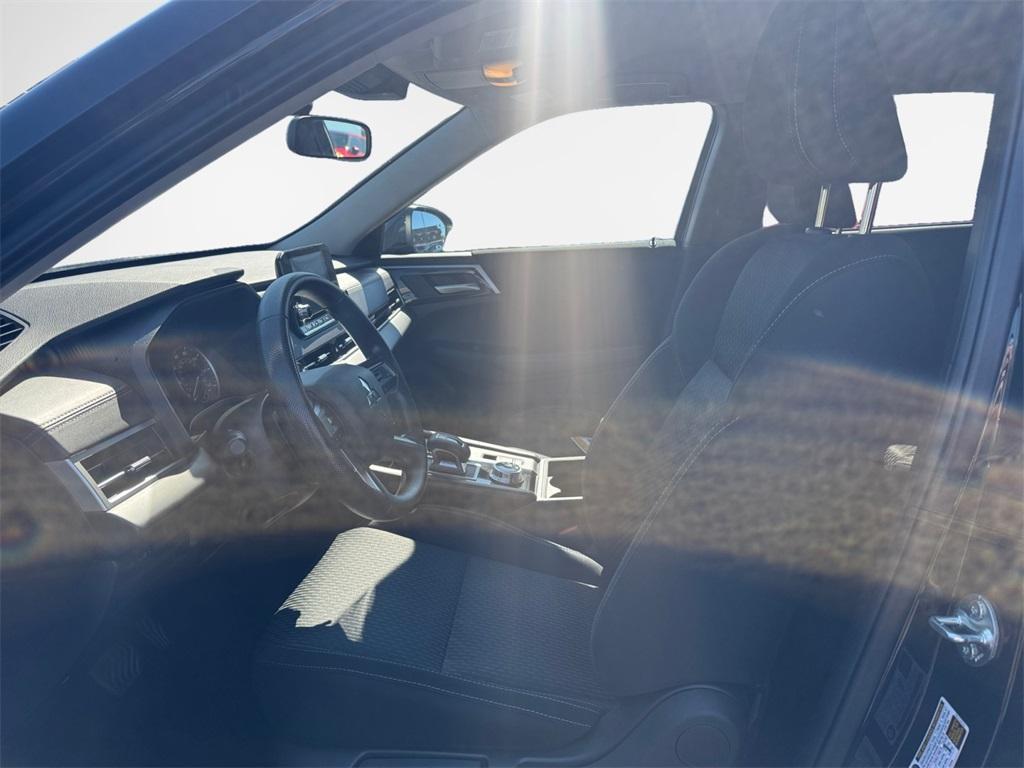 used 2024 Mitsubishi Outlander car, priced at $21,998