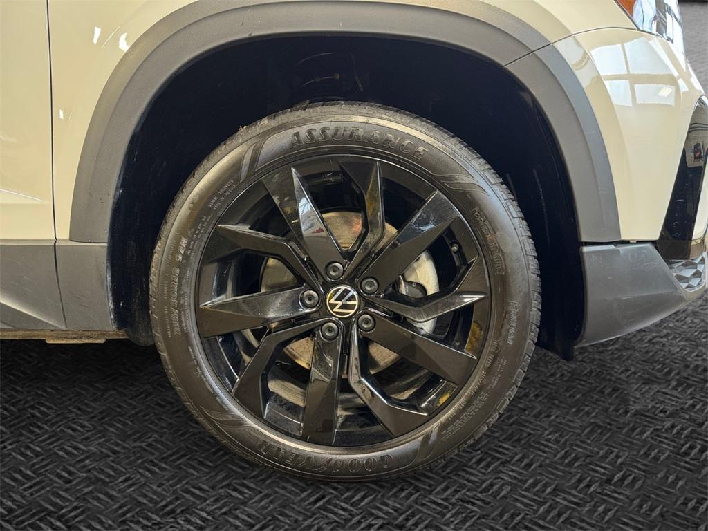 used 2024 Volkswagen Taos car, priced at $22,446