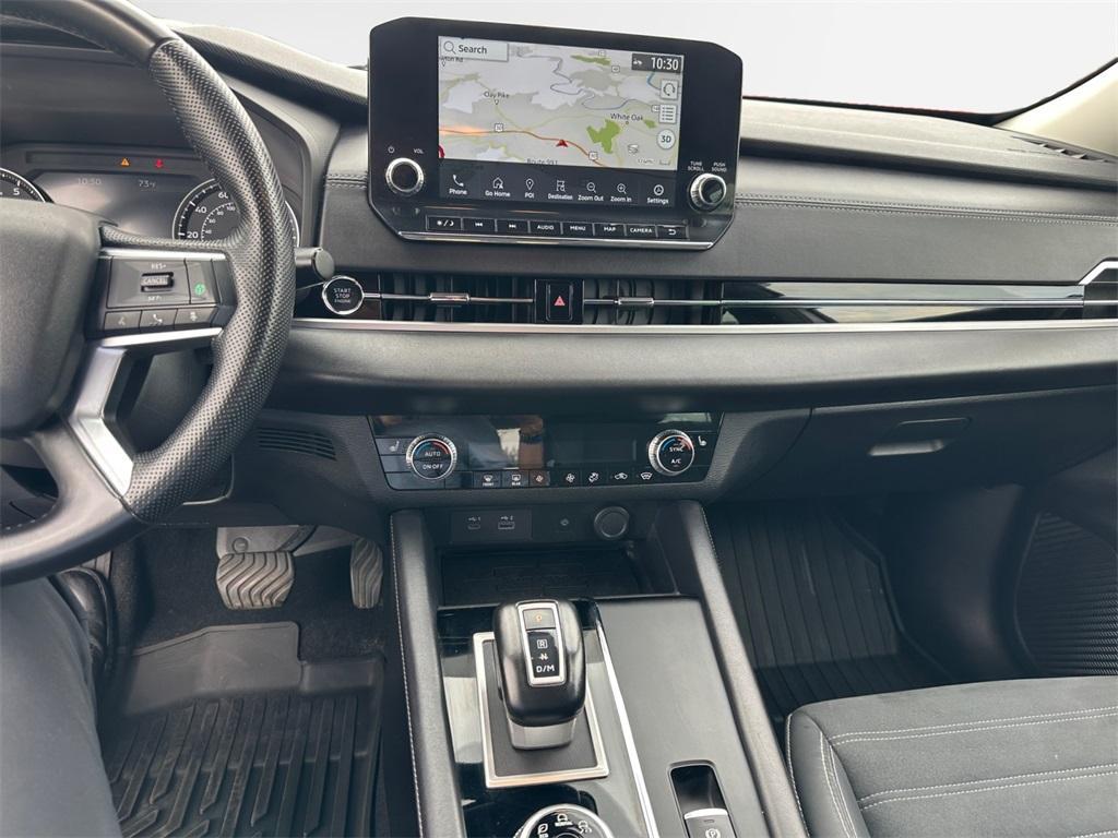 used 2022 Mitsubishi Outlander car, priced at $24,327