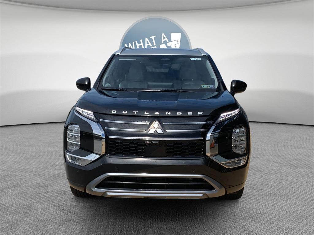new 2025 Mitsubishi Outlander car, priced at $43,114