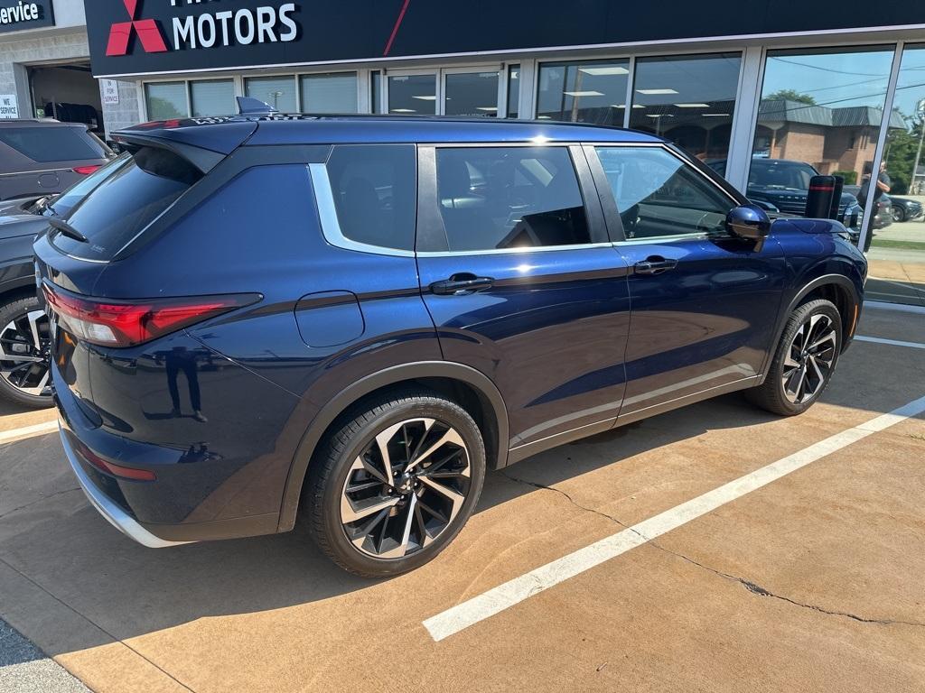 used 2023 Mitsubishi Outlander car, priced at $26,998