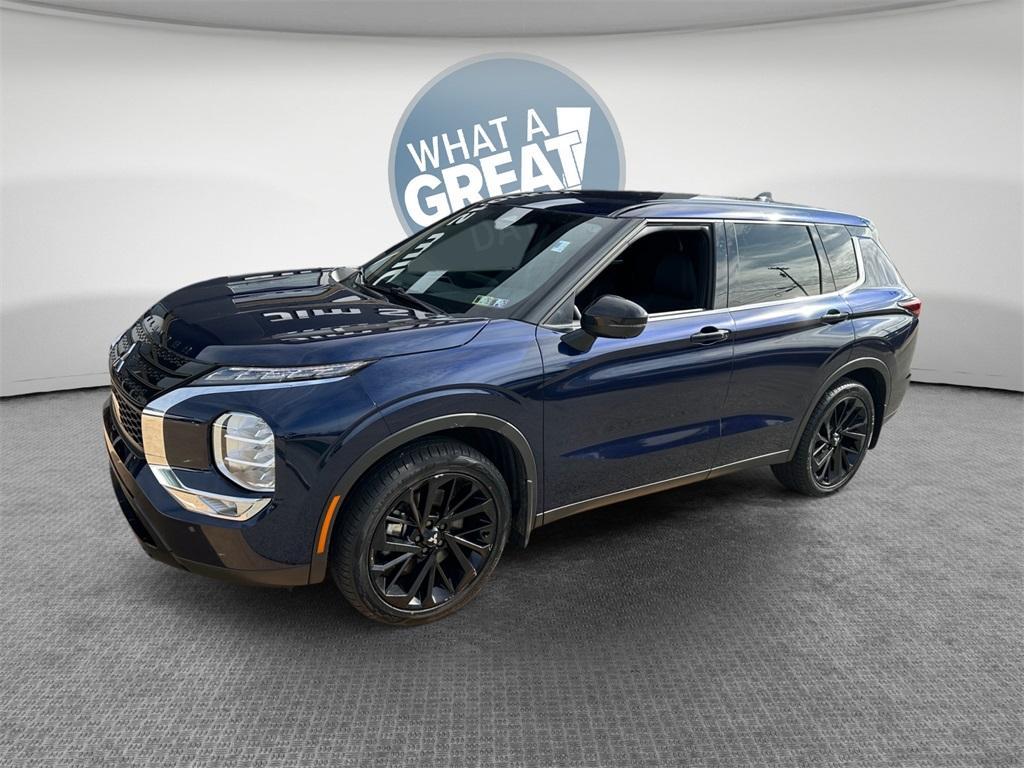 used 2023 Mitsubishi Outlander car, priced at $23,497