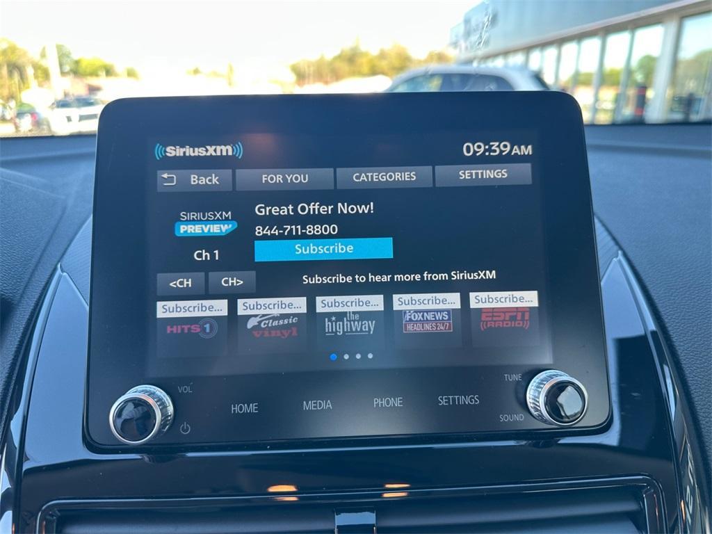 used 2025 Mitsubishi Eclipse Cross car, priced at $24,996