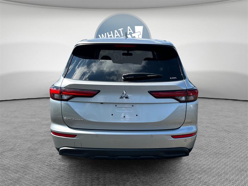 used 2022 Mitsubishi Outlander car, priced at $21,741