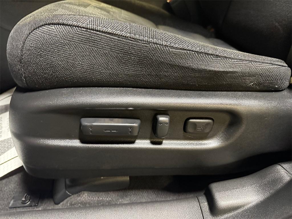 used 2022 Honda Pilot car, priced at $29,997