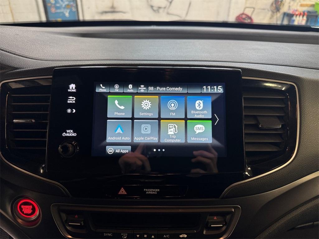 used 2022 Honda Pilot car, priced at $29,997