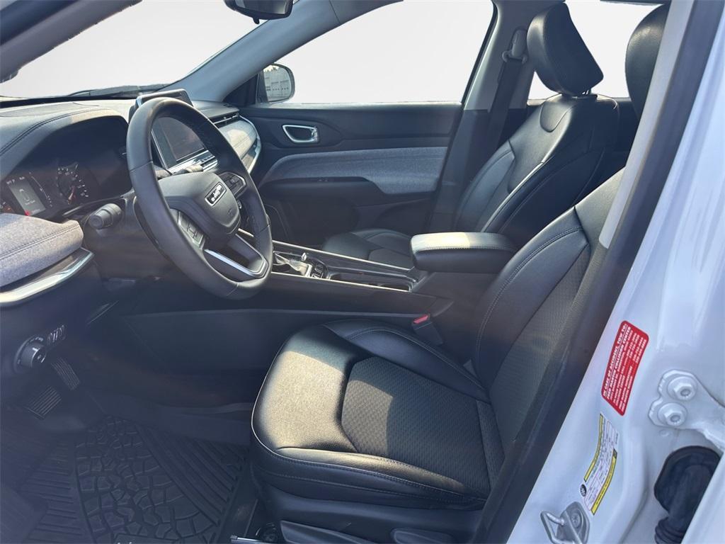 used 2022 Jeep Compass car, priced at $20,799