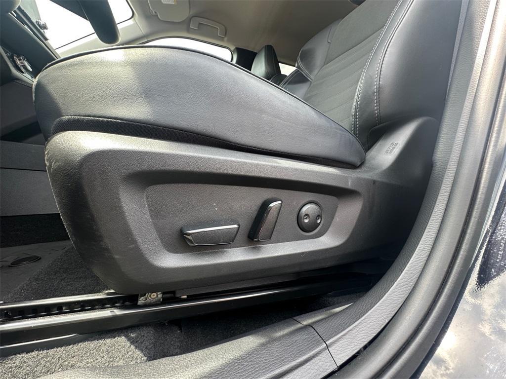 used 2024 Mitsubishi Outlander PHEV car, priced at $32,874