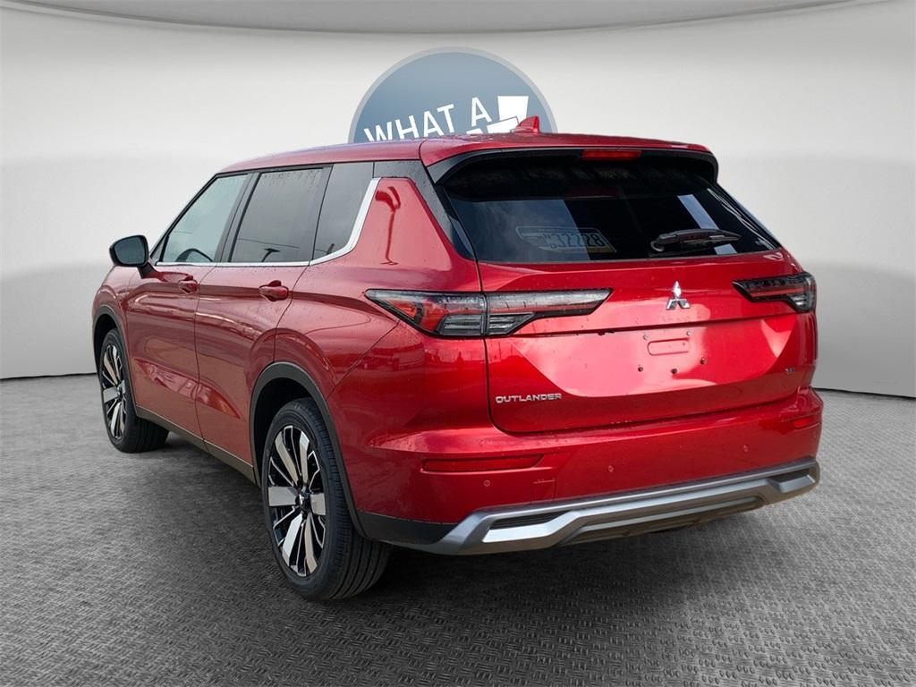 new 2025 Mitsubishi Outlander car, priced at $38,523