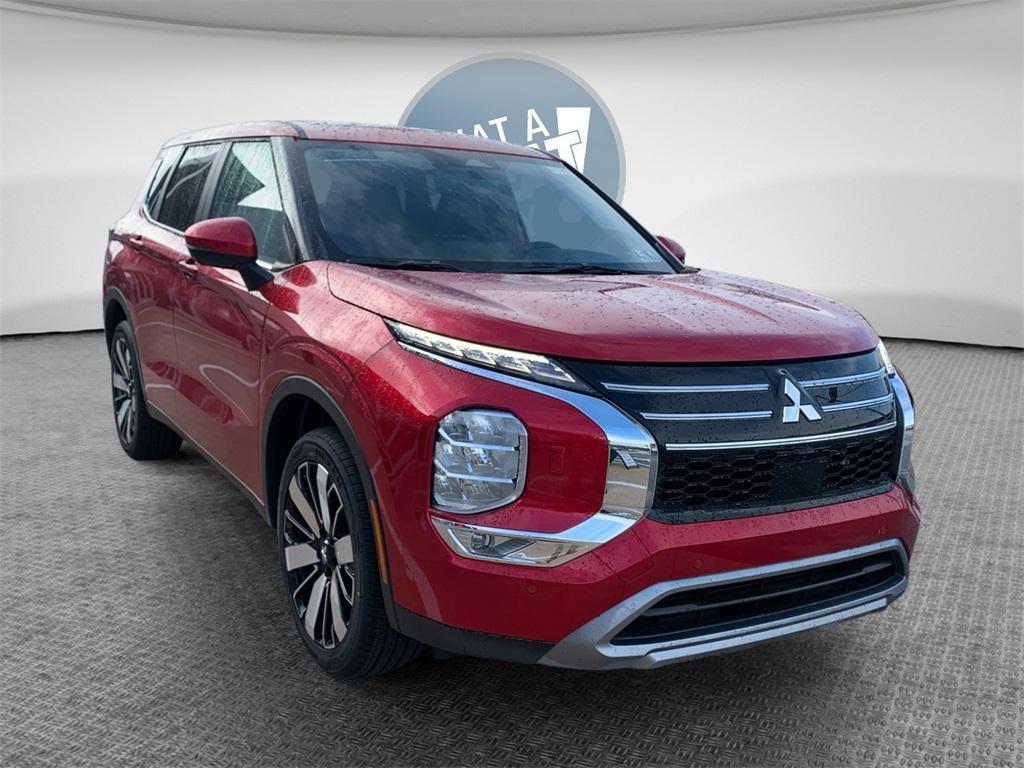 new 2025 Mitsubishi Outlander car, priced at $38,523