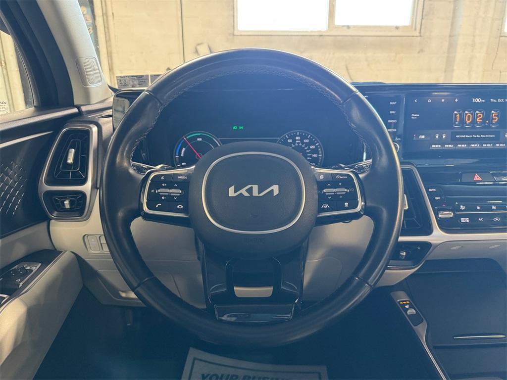 used 2022 Kia Sorento Hybrid car, priced at $22,247