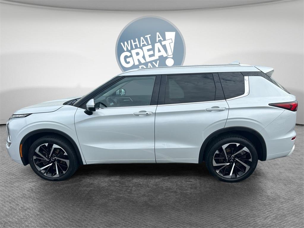 used 2022 Mitsubishi Outlander car, priced at $24,839