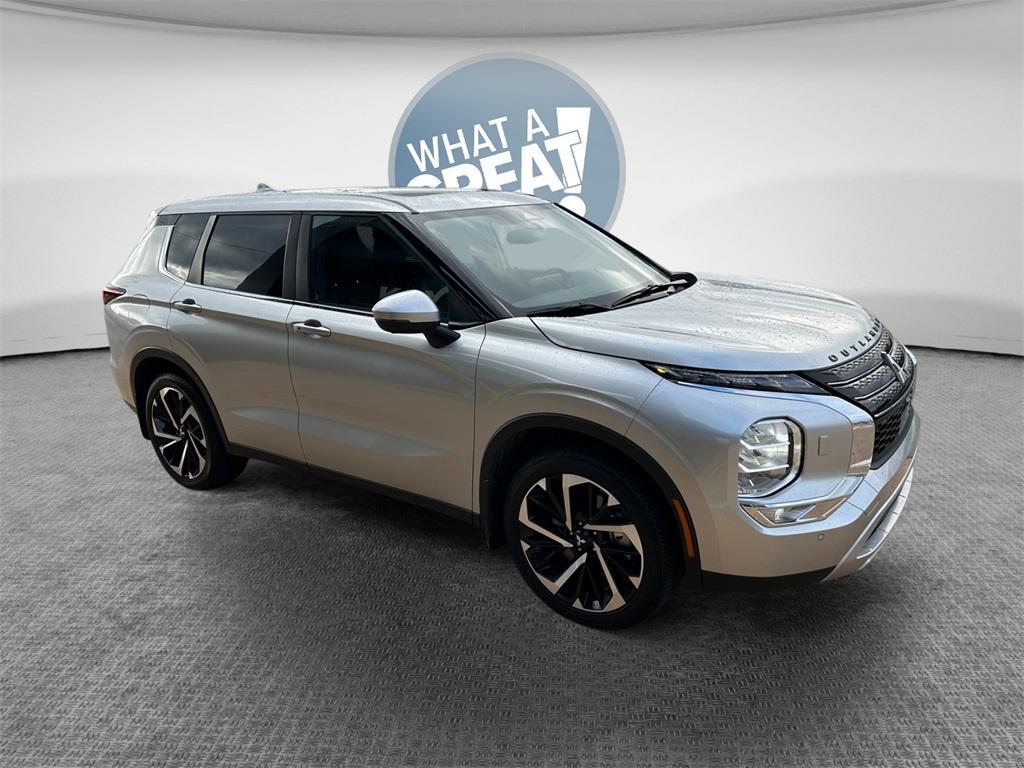 used 2024 Mitsubishi Outlander car, priced at $26,786
