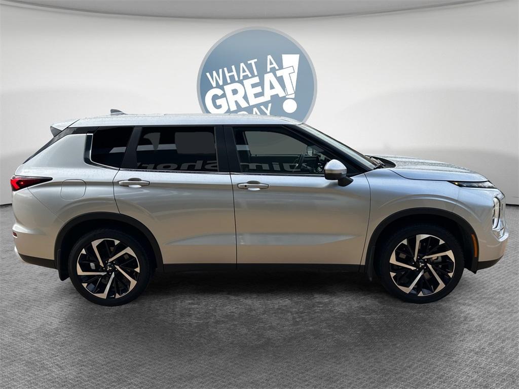 used 2024 Mitsubishi Outlander car, priced at $26,786