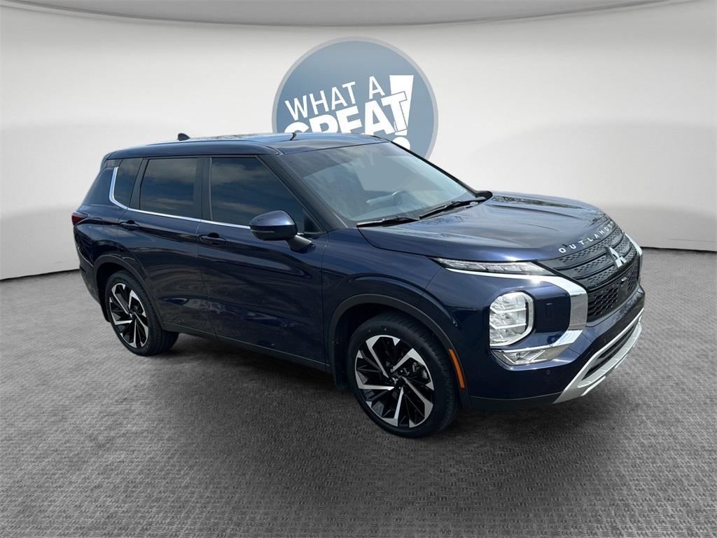 used 2022 Mitsubishi Outlander car, priced at $23,892