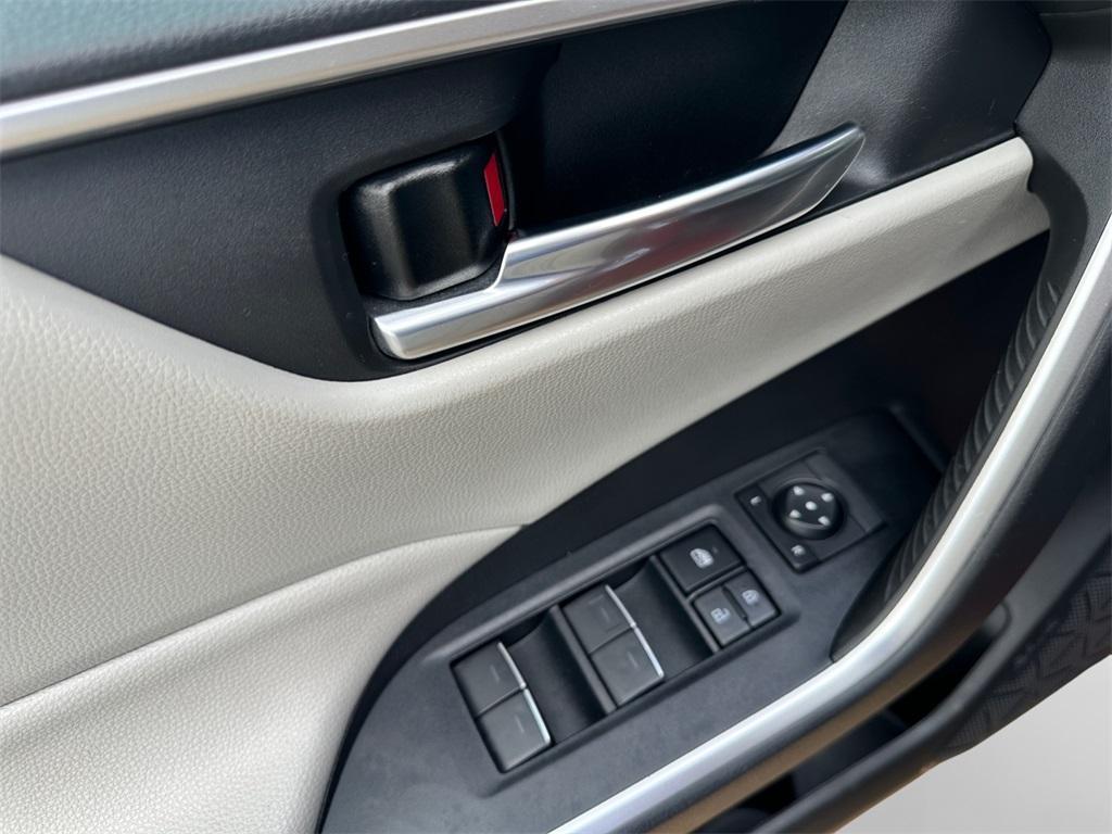 used 2022 Toyota RAV4 Hybrid car, priced at $32,374