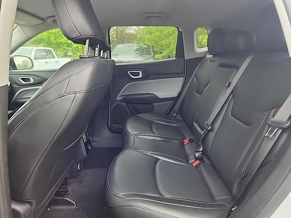used 2022 Jeep Compass car, priced at $22,564