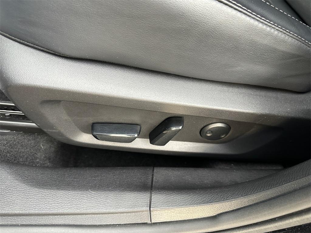 used 2024 Mitsubishi Outlander car, priced at $27,994