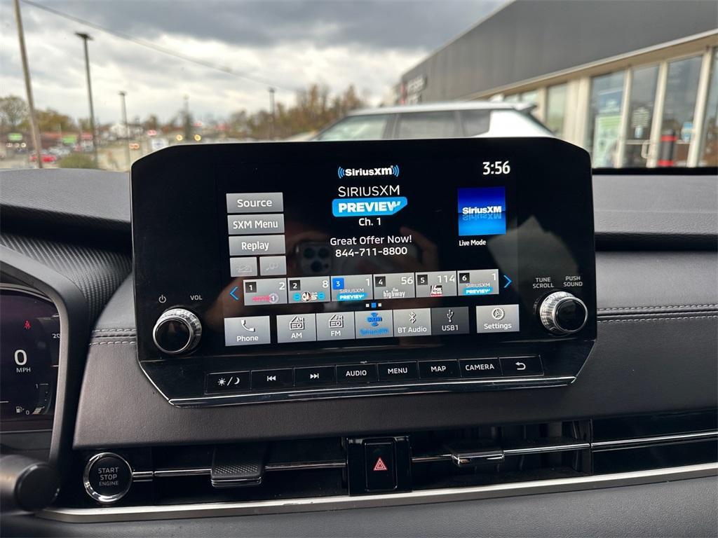 used 2024 Mitsubishi Outlander car, priced at $27,994