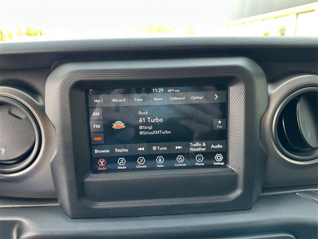 used 2022 Jeep Wrangler Unlimited car, priced at $38,974