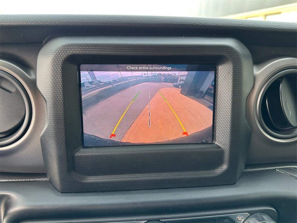 used 2022 Jeep Wrangler Unlimited car, priced at $38,974