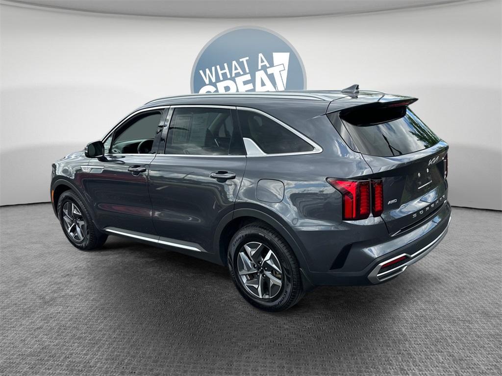 used 2022 Kia Sorento Hybrid car, priced at $23,984