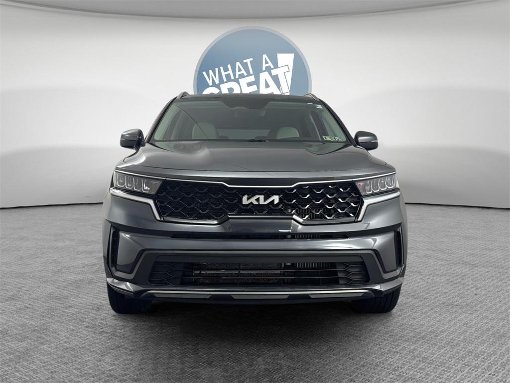 used 2022 Kia Sorento Hybrid car, priced at $23,984