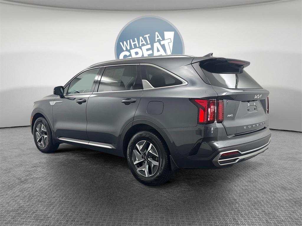 used 2022 Kia Sorento Hybrid car, priced at $23,984