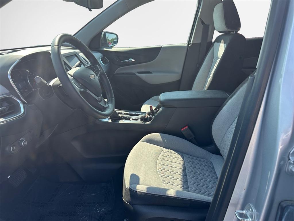 used 2022 Chevrolet Equinox car, priced at $21,987
